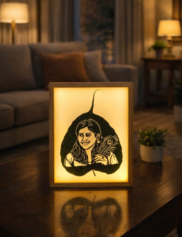 WhatsApp Image 2026-04-07 at 22.19.55 LEAF ART-LIGHT FRAME